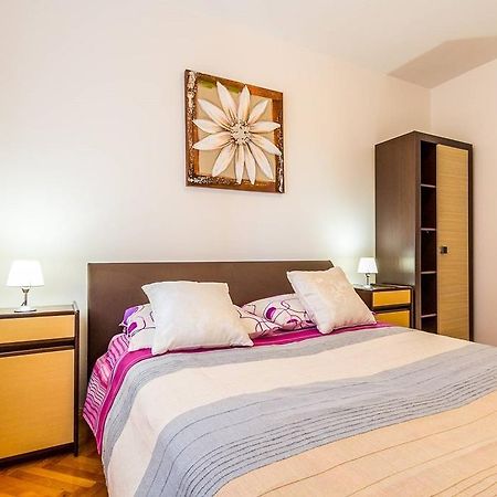 Apartments Racchi Banjole Luaran gambar