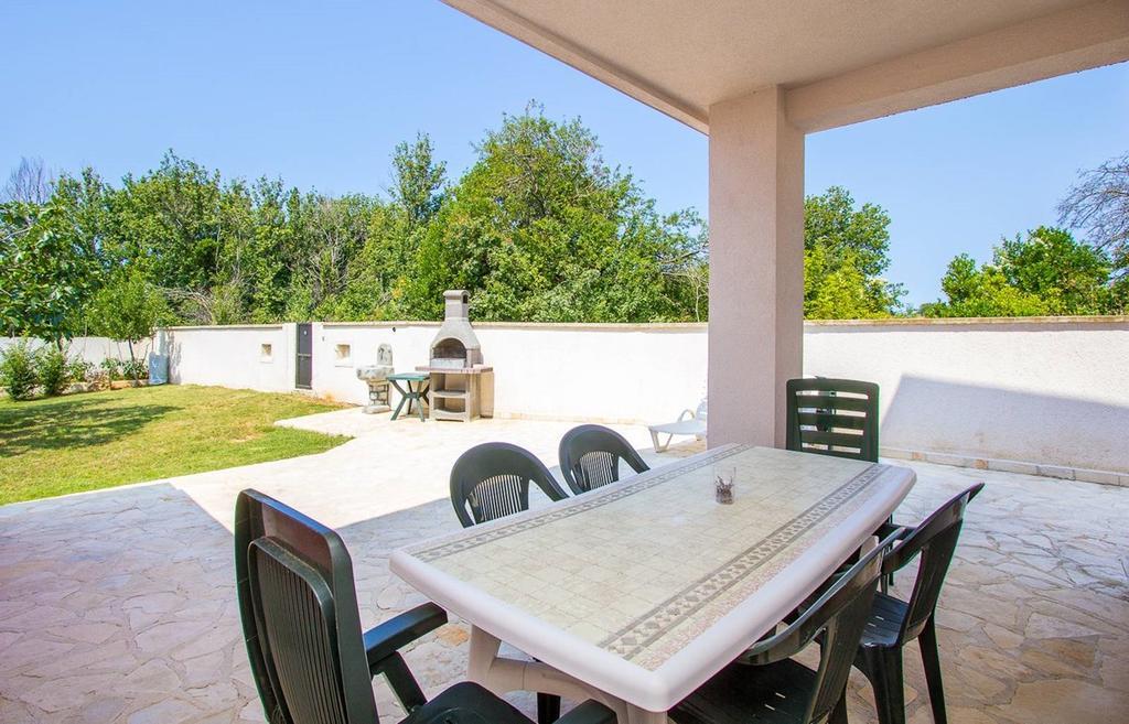 Apartments Racchi Banjole Luaran gambar