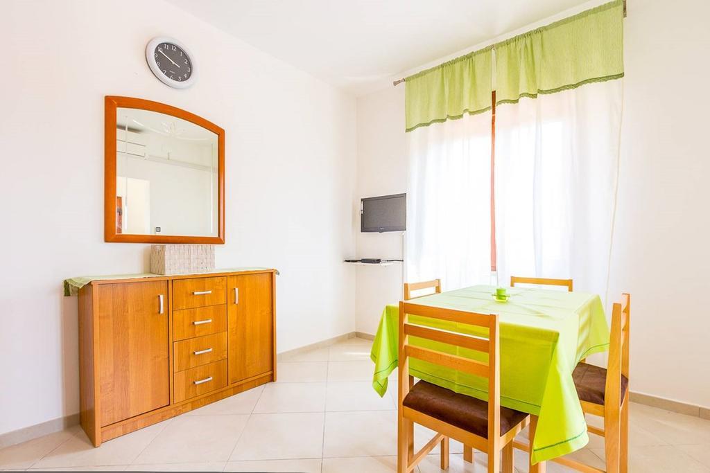 Apartments Racchi Banjole Luaran gambar